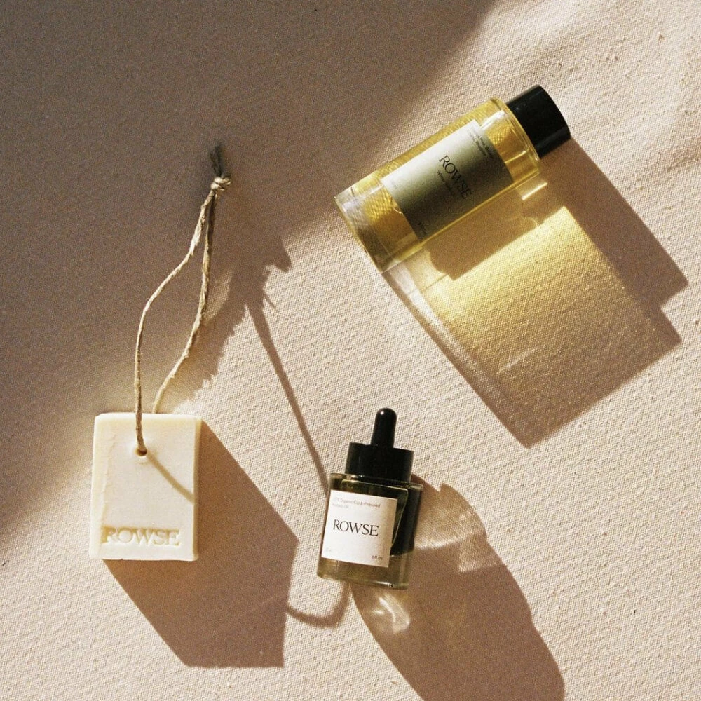 Winter Body Oil Huile Corps D'Hiver 6 Winter Body Oil Huile Corps D'Hiver – Image 4