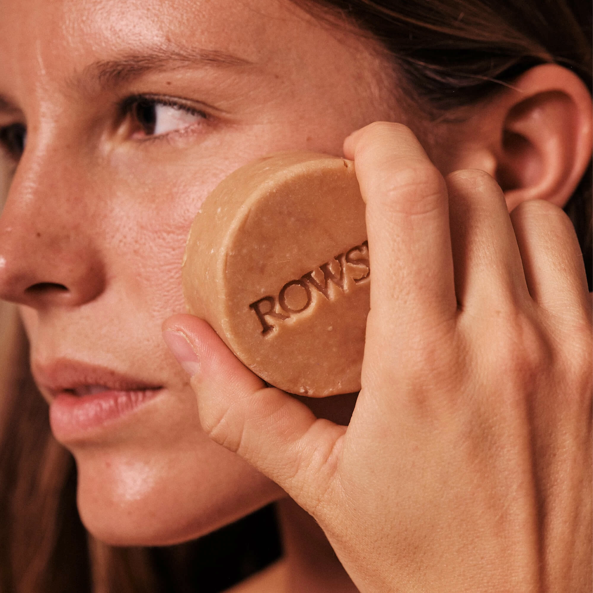 Nettoyant Visage Solide Orange & Centella Asiatica Peau Sèche 4 Nettoyant Visage Solide Orange & Centella Asiatica Peau Sèche – Image 2