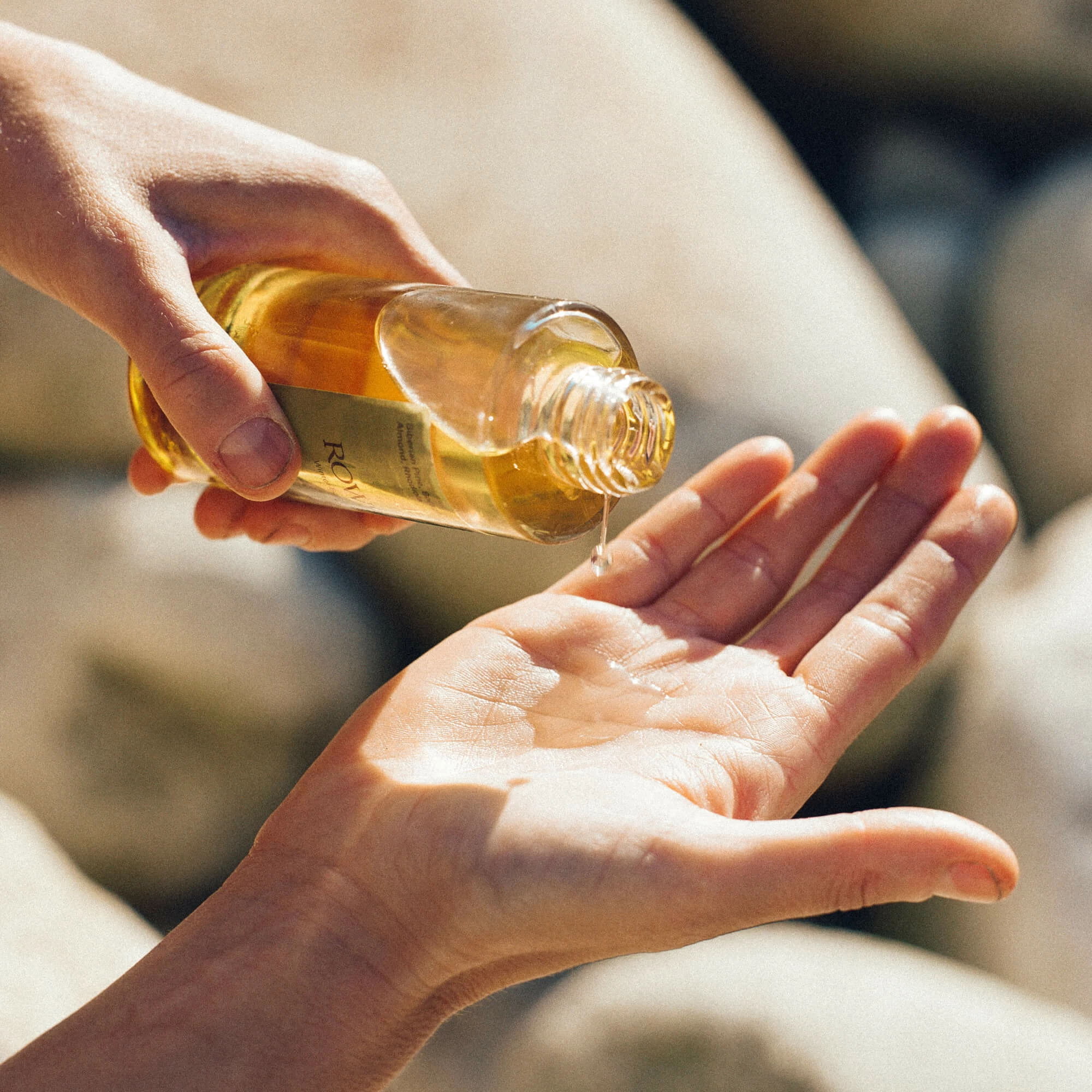 Winter Body Oil Huile Corps D'Hiver 4 Winter Body Oil Huile Corps D'Hiver – Image 2