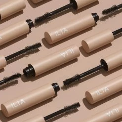 Mascara Volume Fullest Volumizing -L:A Bruket Soldes 07 21 Encartinspi Ilia FullestMascara4