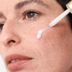 UV Damage Rescue Sérum Après-Soleil -L:A Bruket Soldes 3vfr serums superlatif UV damage rescue carre