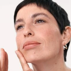 UV Damage Rescue Sérum Après-Soleil -L:A Bruket Soldes 4vfr serums superlatif UV damage rescue carre