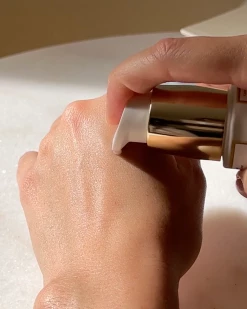 Sunday Riley Good Genes Sérum à L'Acide Glycolique 13 Sunday Riley Good Genes Sérum à L'Acide Glycolique -L:A Bruket Soldes Captured ecran2023 07 06a12.18.18