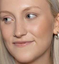 Nightlite Bronzing Powder Poudre De Soleil -L:A Bruket Soldes ILIANightliteBronzer D 3