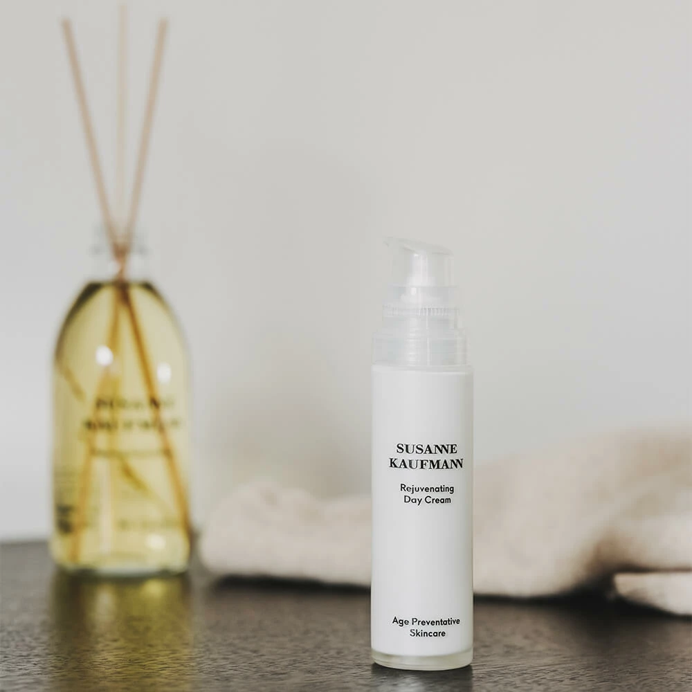 Rejuvenating Day Cream Crème De Jour Revitalisante 6 Rejuvenating Day Cream Crème De Jour Revitalisante – Image 4