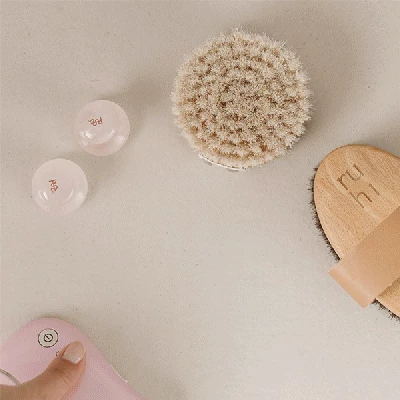 It's Lit LED Gua Sha Facial Massager Gua Sha Massant 7 It's Lit LED Gua Sha Facial Massager Gua Sha Massant – Image 5