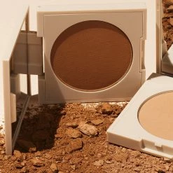 Nightlite Bronzing Powder Poudre De Soleil -L:A Bruket Soldes nightlite bloc inspi2 TINY